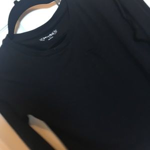 Black Long Sleeve Tee